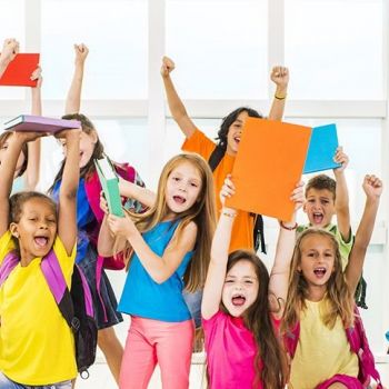 Autarquia estende oferta de manuais escolares aos alunos do 2º ao 4º anos 