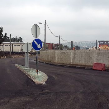 Pavimentações e obras de saneamento em 26 arruamentos das freguesias da Golpilheira e Batalha